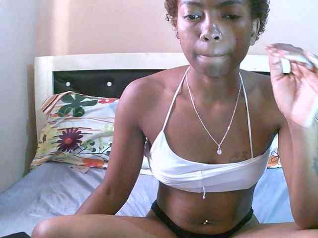 laetitianah webcam