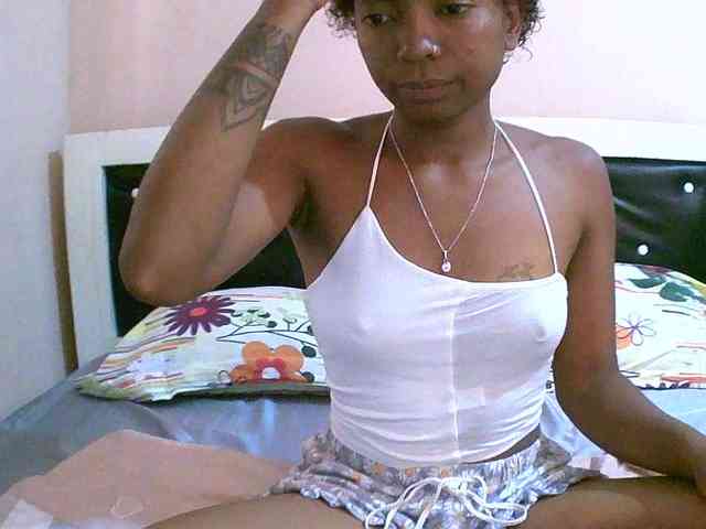 laetitianah webcam