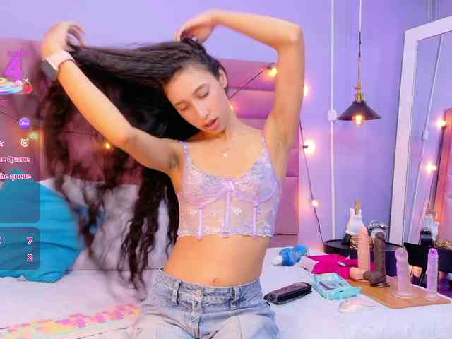 Beautifulskinny18 webcam
