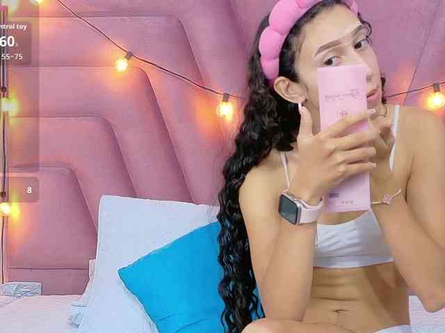 Beautifulskinny18 webcam