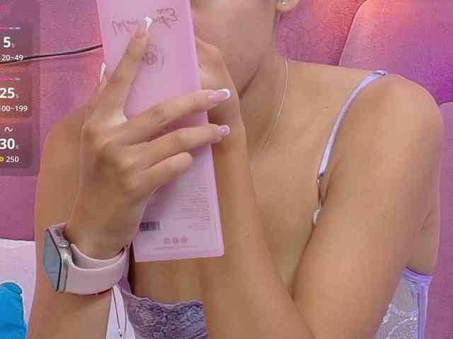 Beautifulskinny18 webcam