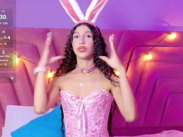 Beautifulskinny18 webcam