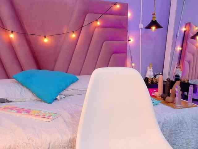 Beautifulskinny18 webcam