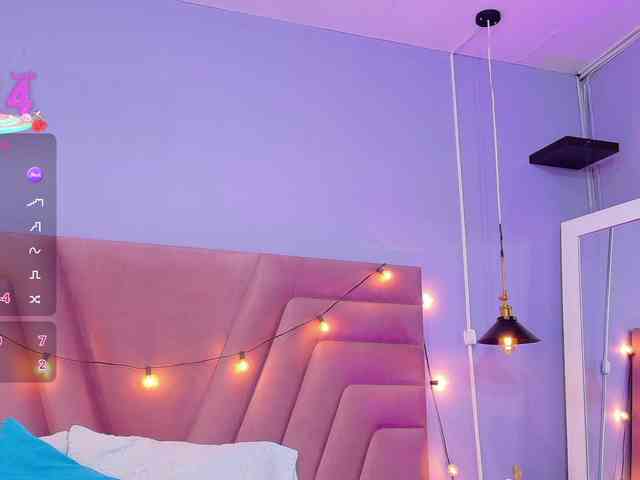 Beautifulskinny18 webcam