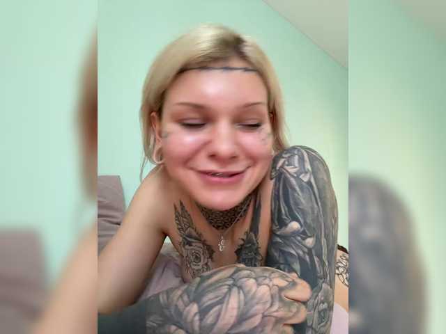 Lisa_Monroe webcam