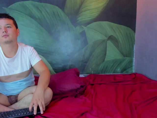 AdventuresSexYoung webcam