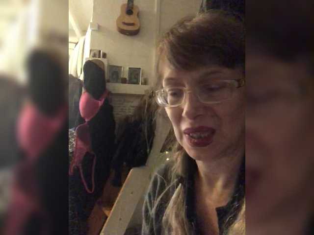 LadyJess webcam