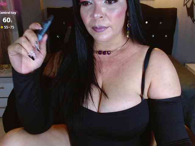 josephinemiller webcam
