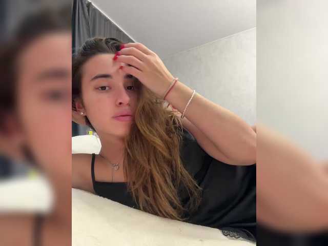 Рунетки: девушка дрочит на секс другой пары, секс чат бесплатно