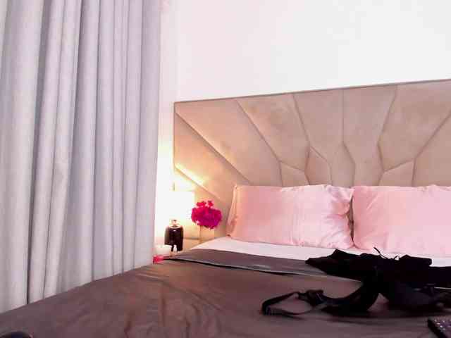 JasminQuin webcam