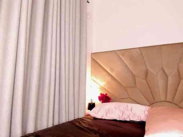 JasminQuin webcam