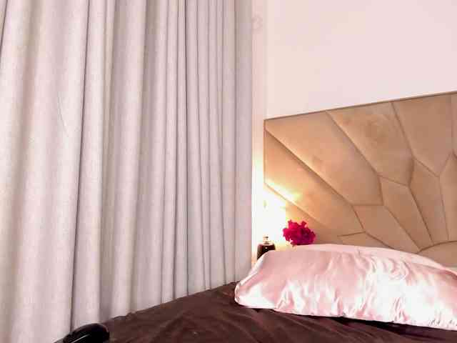 JasminQuin webcam