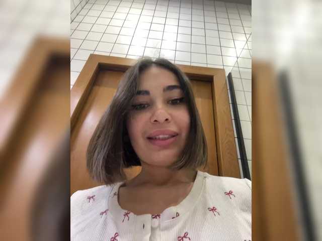 Entrez le videochat erotique avec le
modèle Talilia Talilia