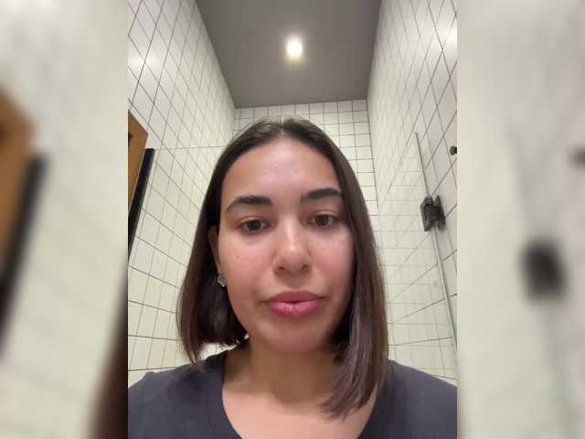 Entrez le videochat erotique avec le
modèle Talilia Talilia