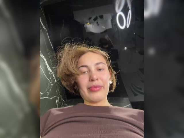 Entrez le videochat erotique avec le
modèle Talilia Talilia