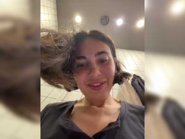 Gratis Live Sexcam mit Talilia Talilia