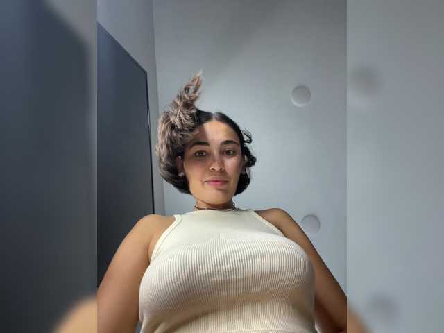 Vai a chattare su Talilia Talilia
