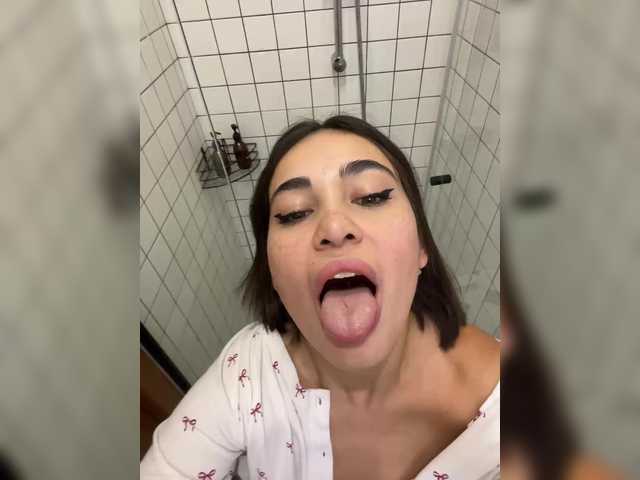 Vai a chattare su Talilia Talilia