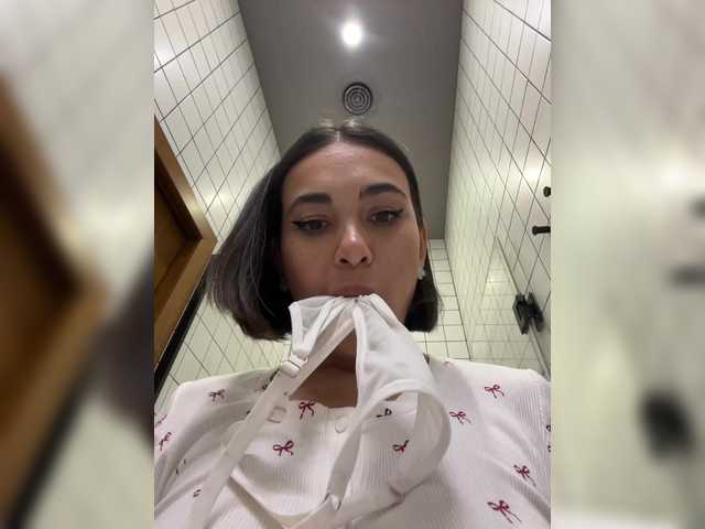 Gratis Live Sexcam mit Talilia Talilia