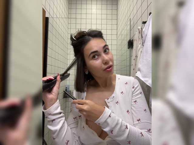 Gratis Live Sexcam mit Talilia Talilia