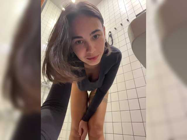 Gratis Live Sexcam mit Talilia Talilia