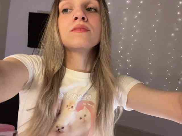 BabyTamagochi webcam