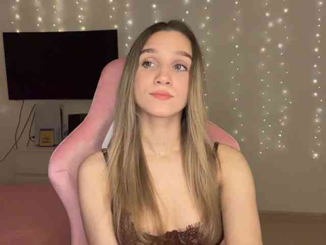 BabyTamagochi webcam
