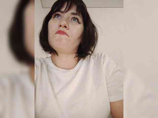 Xo4y-SeXa webcam