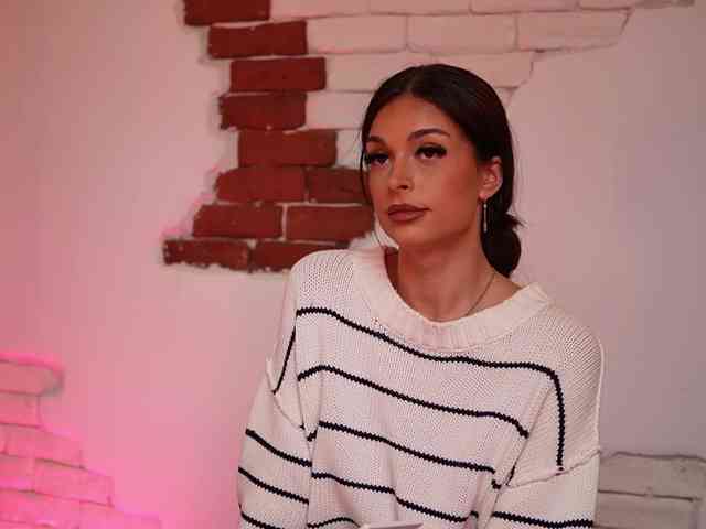 AngelinaCapri webcam