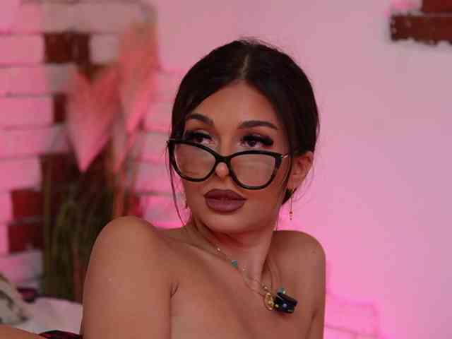 AngelinaCapri webcam