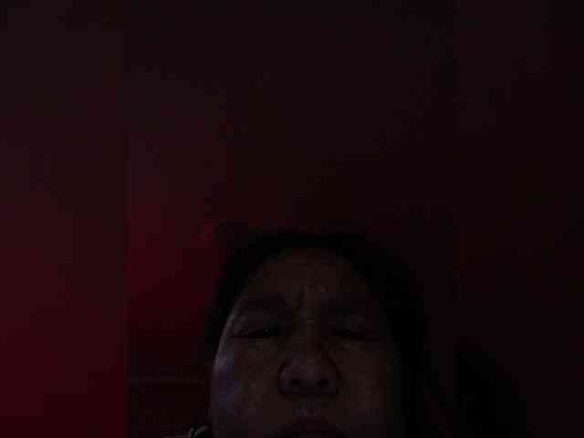MilfZulfiya webcam
