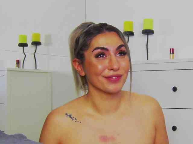 CelineMeyer webcam
