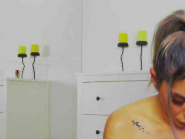 CelineMeyer webcam
