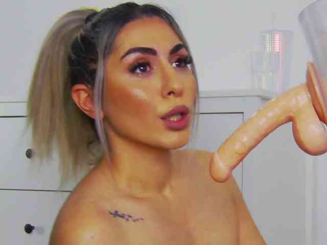 CelineMeyer webcam