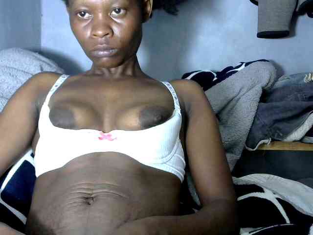 PrettyAlianah webcam