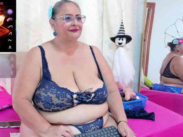 bbwsalome webcam