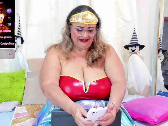 bbwsalome webcam