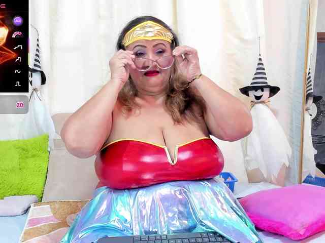 bbwsalome webcam