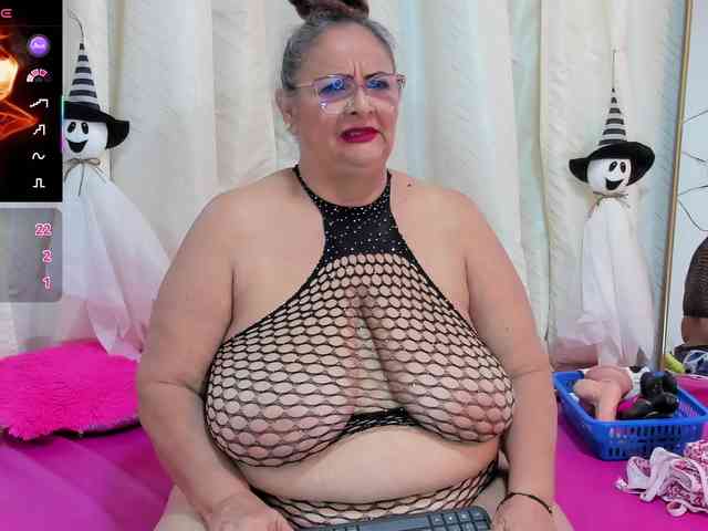 bbwsalome webcam