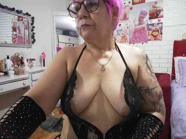 Maturerose3 webcam