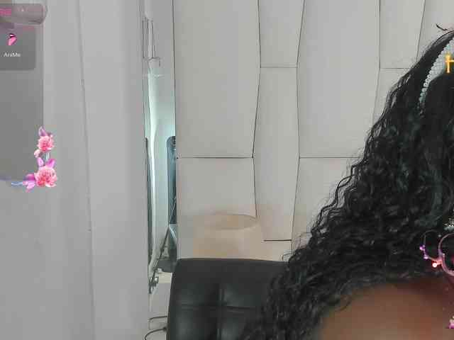 gabbiie-carterr1 webcam
