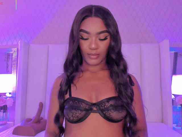 SophiaSmiiths webcam