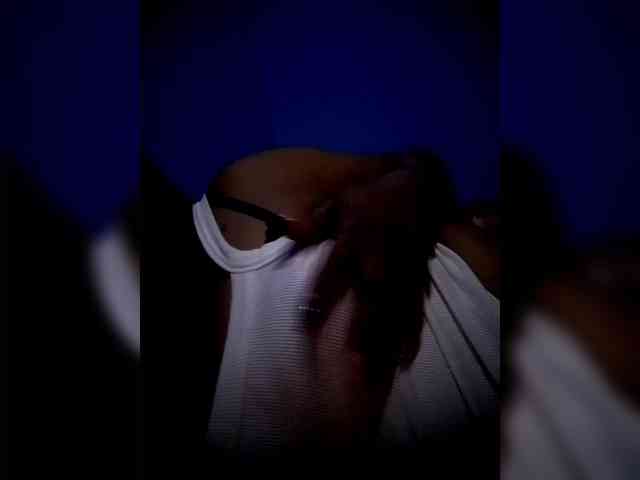 Andhy001 webcam