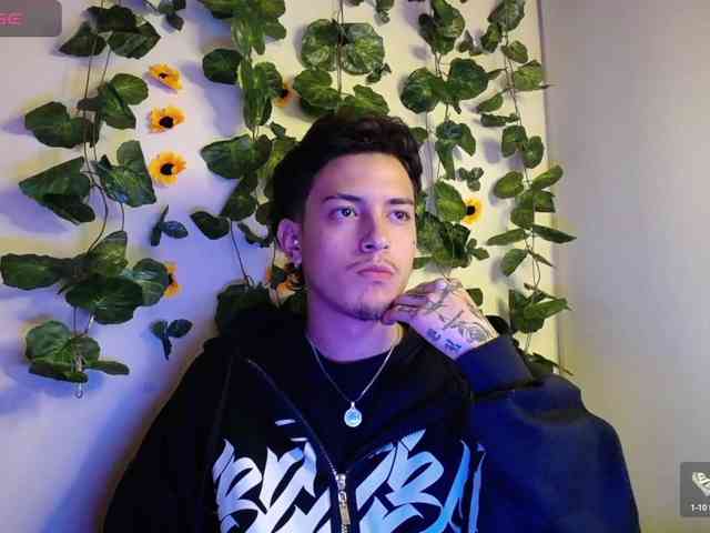 Aaron-Sanz18