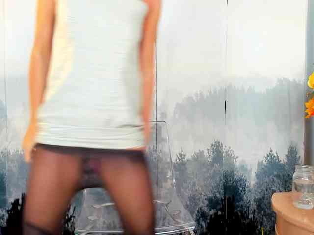 SatyneQueen webcam