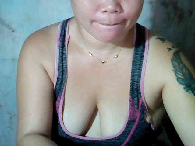hotmama38 webcam