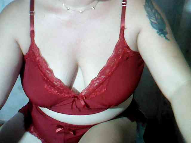 hotmama38 webcam
