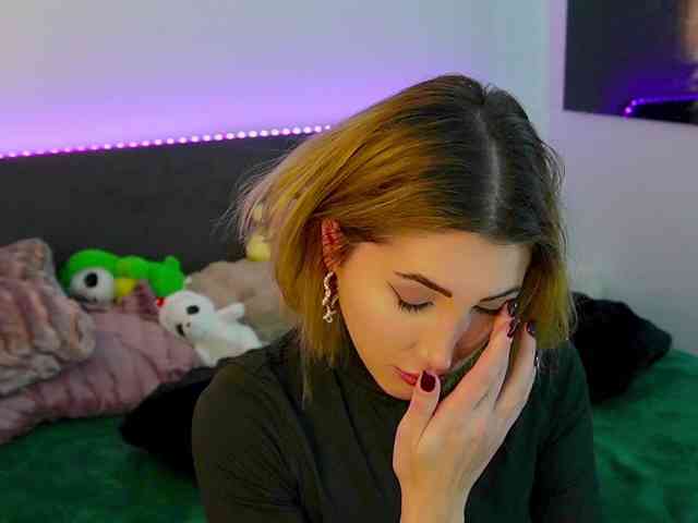 TweetyCream webcam