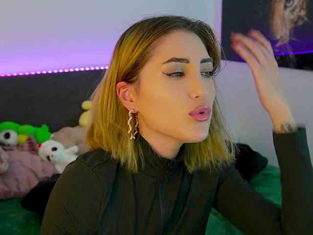TweetyCream webcam