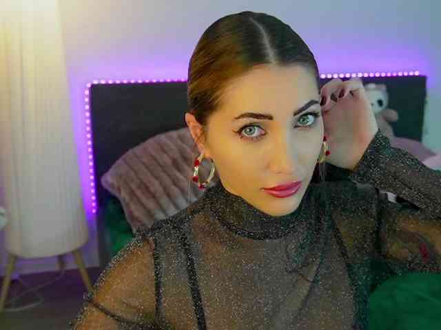 TweetyCream webcam
